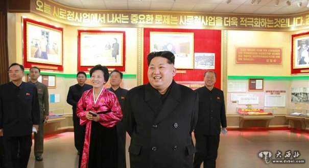 金正恩視察新建的青年運動史跡館