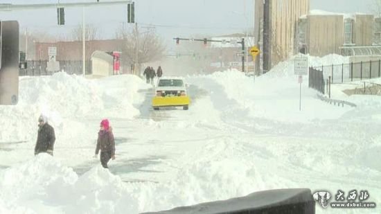 美國康涅狄格州近日暴雪成災(zāi)