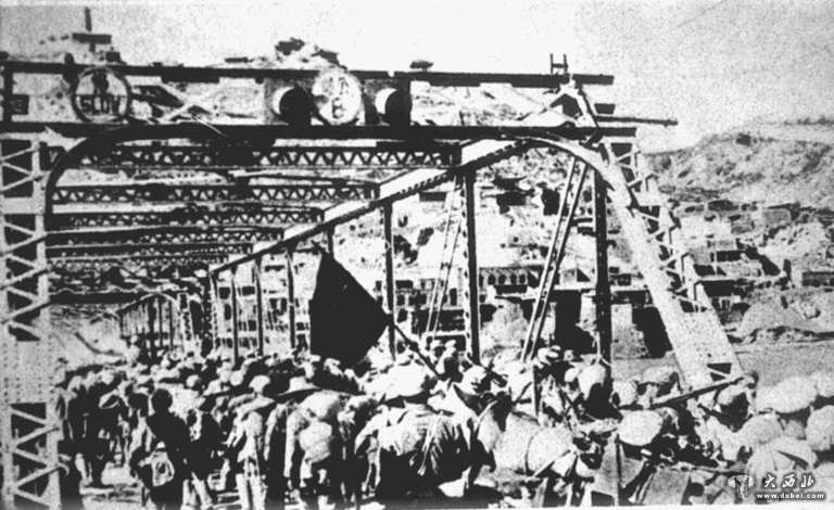 1949年8月26日，人民解放軍勝利通過中山橋，打開了進(jìn)軍河西、新疆的大門，加速了西北全境的解放