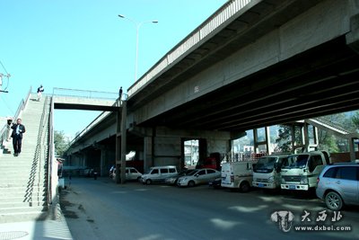 蘭州第一座大型公路鐵路立體交叉橋即將重建