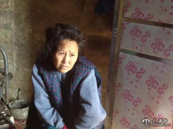 林州一人家娶“鬼妻”正下葬 棺材里傳來(lái)拍擊聲